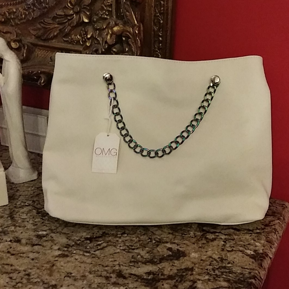 0407 SELLING AS IS - OMG Tote w/ Rainbow Chain